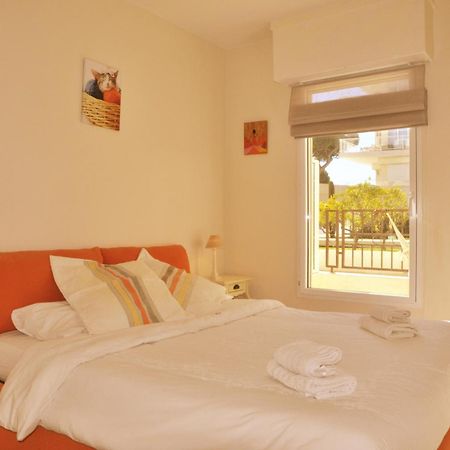 Stunning 2 Bed, 2 Bath Apt On The Cannes Sea Front Has Swimming Pool And Is A Secure Modern Building 464 المظهر الخارجي الصورة