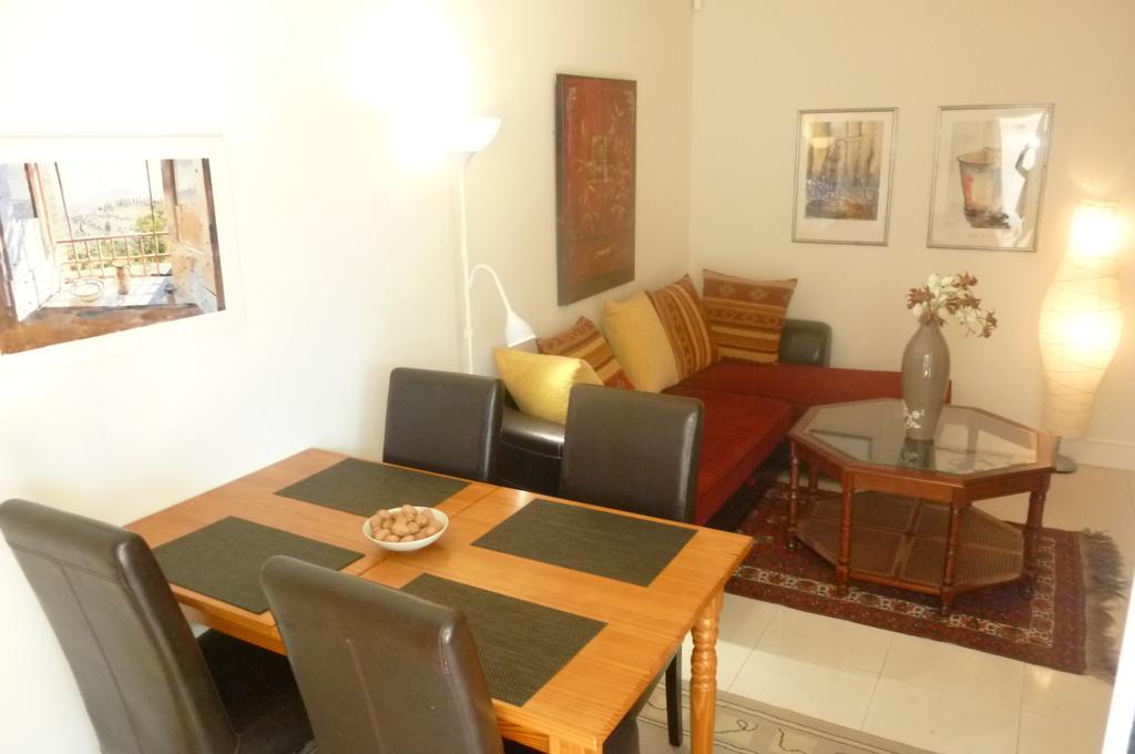 Stunning 2 Bed, 2 Bath Apt On The Cannes Sea Front Has Swimming Pool And Is A Secure Modern Building 464 المظهر الخارجي الصورة
