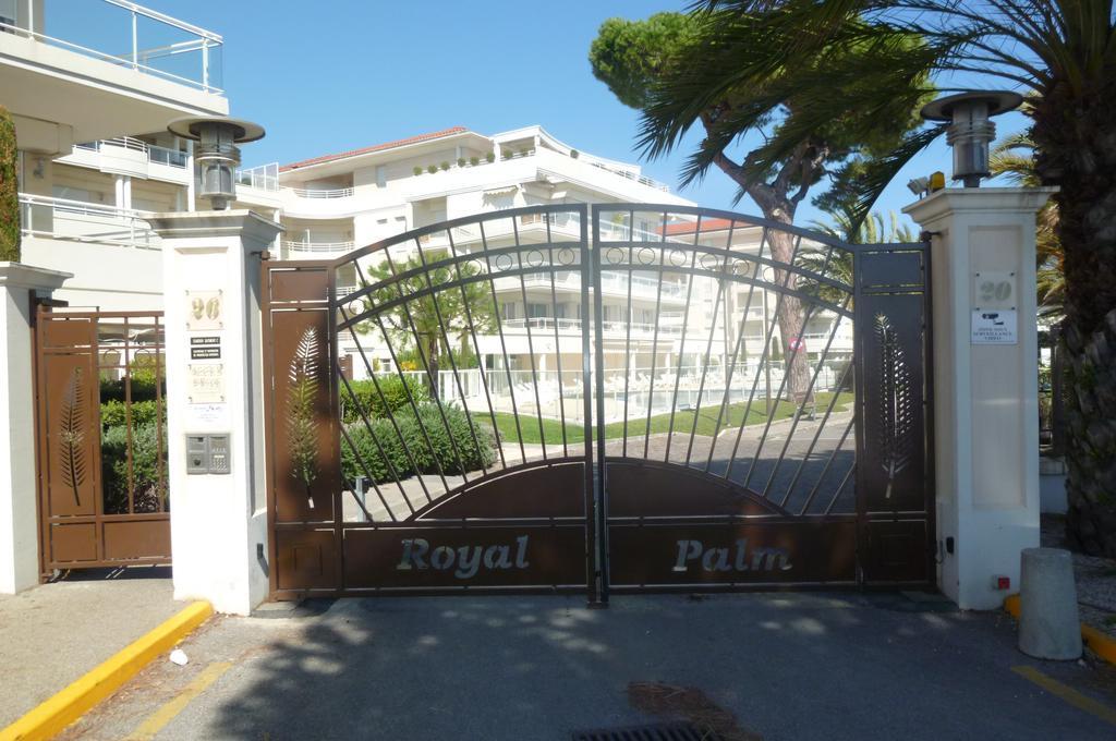 Stunning 2 Bed, 2 Bath Apt On The Cannes Sea Front Has Swimming Pool And Is A Secure Modern Building 464 المظهر الخارجي الصورة